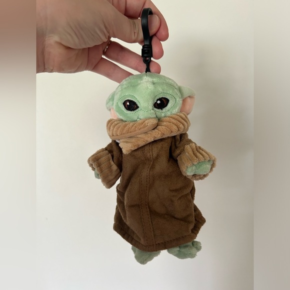 NEW! Scentsy Buddy Baby Yoda Mandalorian The Child Star Wars Clip Scented - Picture 5 of 7